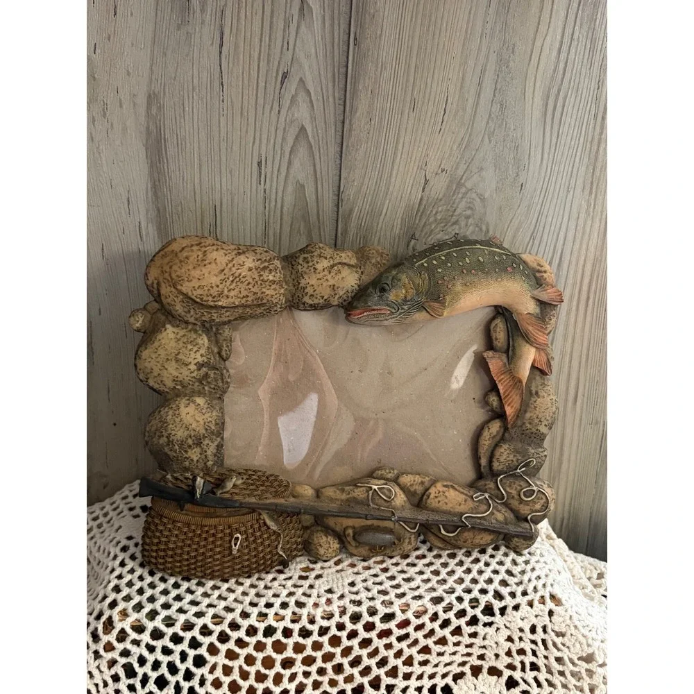 Vintage Fishing Picture Frame 3D Trout Creel Rock Resin Cabin Decor